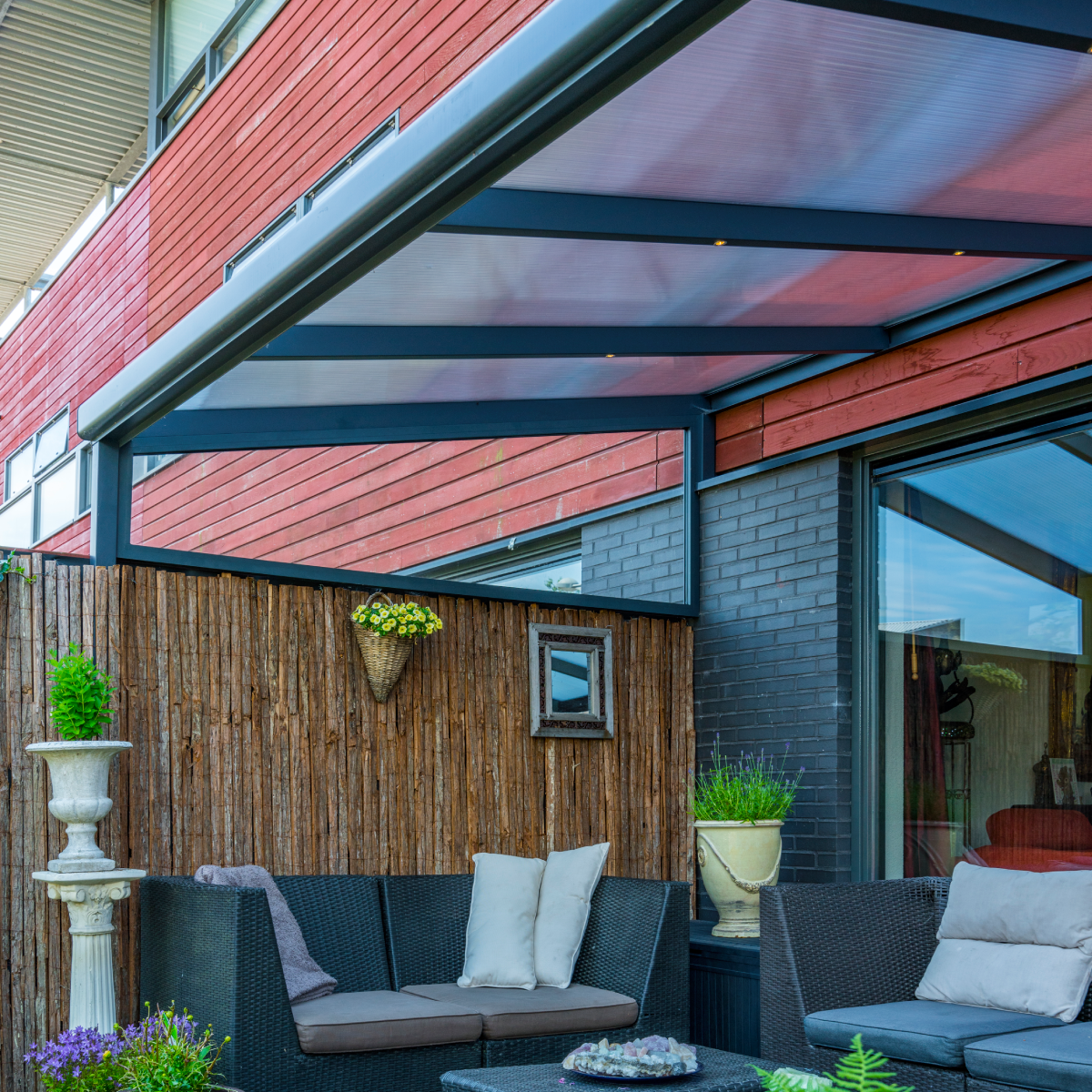 The Nebbiolo Veranda – Elegant Shelter for Outdoor Living with Polycarbonate Roof The Nebbiolo Veranda – Elegant Shelter for Outdoor Living with Polycarbonate Roof